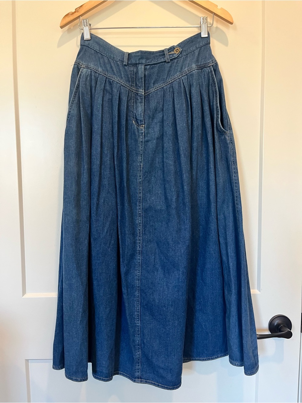 VTG Lizwear Womens Denim Midi Skirt Western Modest Flare Boho Americana size 8